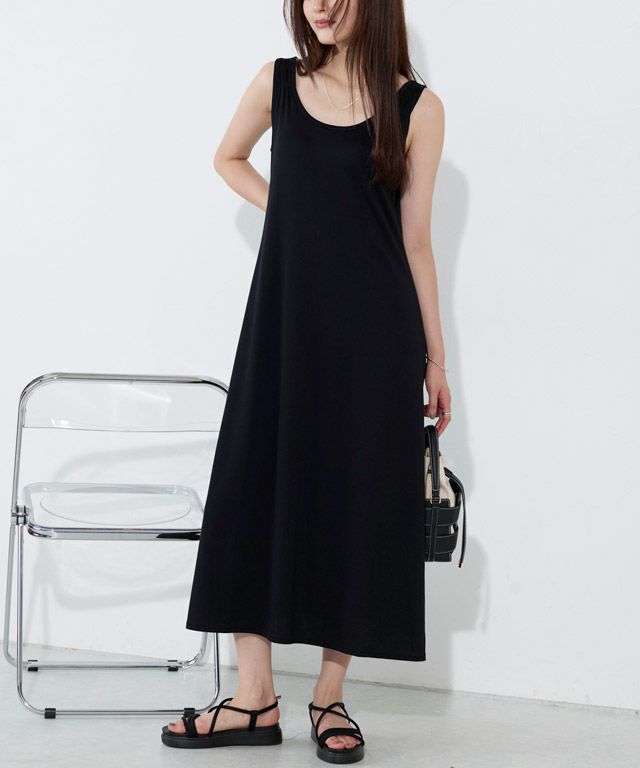 166cm / ブラック / ミドル丈 / M