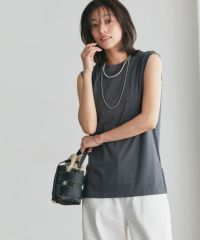 ノースリーブカットソー