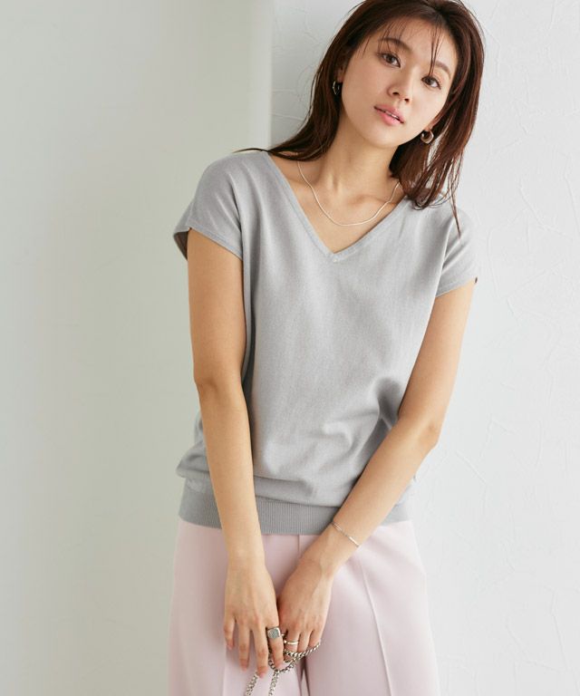 166cm / グレー / Vネック / M