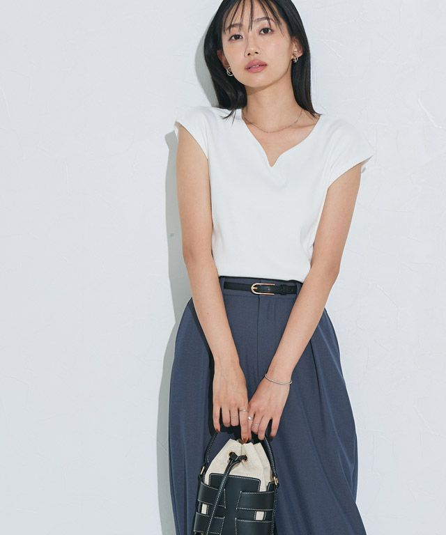 162cm / オフホワイト / キーネック / M