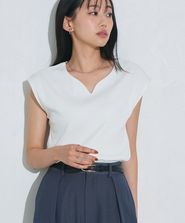 162cm / オフホワイト / キーネック / M