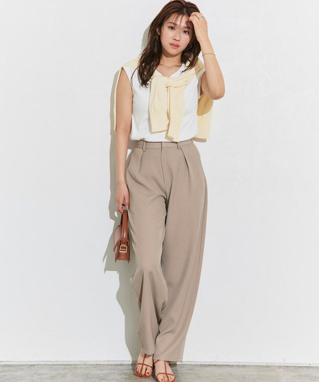 166cm / オフホワイト / キーネック / M