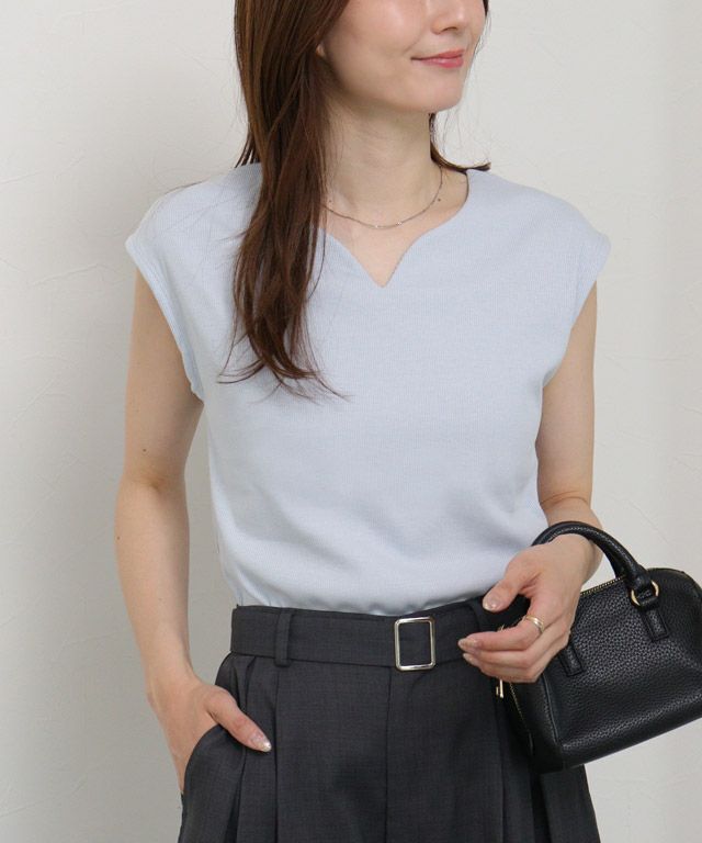 163cm / アイスブルー / キーネック / M