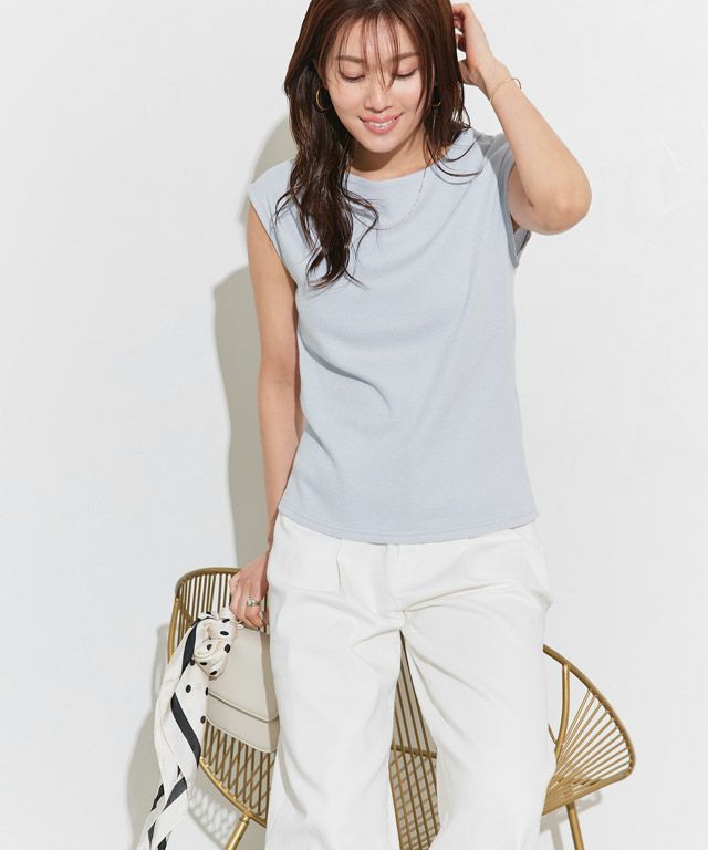 166cm / アイスブルー / クルーネック / M