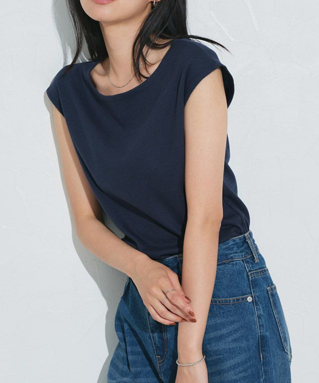 162cm / ネイビー / クルーネック / M