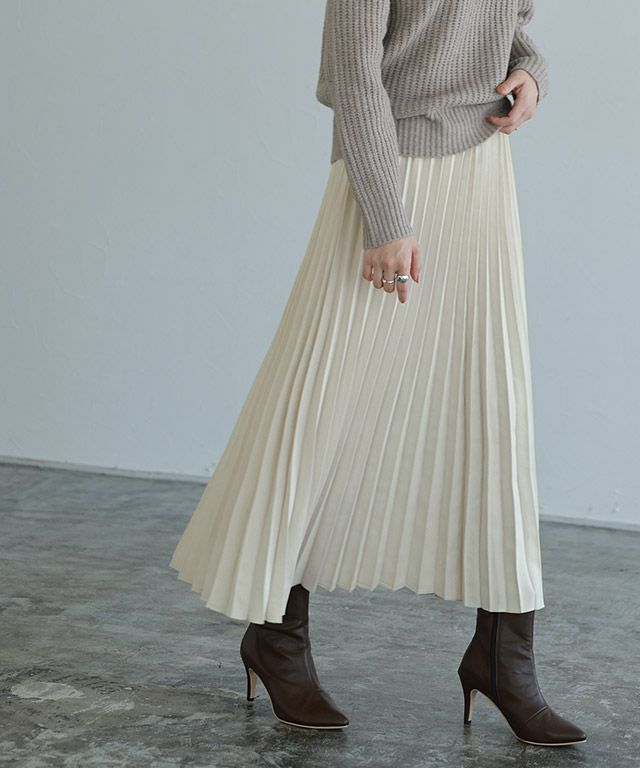 スエードタッチロングプリーツスカート