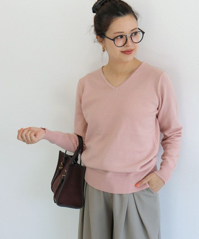 157cm / ピンクベージュ / Vネック / M