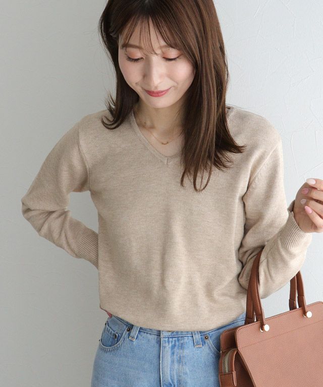 167cm / アイボリー / Vネック / M