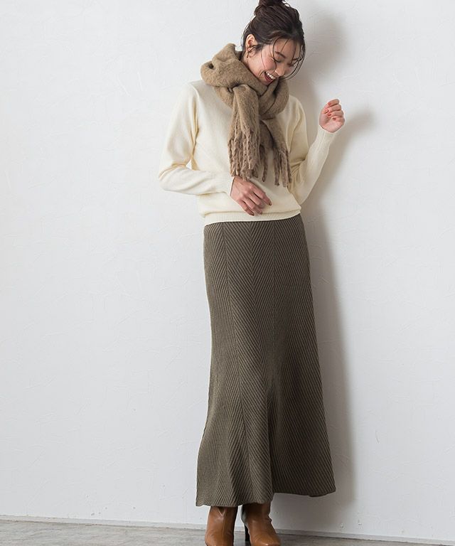 ロングニットスカート
