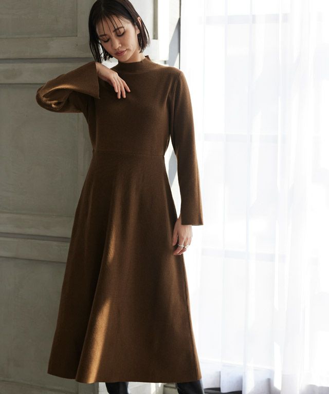 美品 ebure ウールハイゲージスムース ニットフレアワンピース ブラウン アウトレットSALE！】[RASW]総針ニットフレアワンピース【スピード配送
