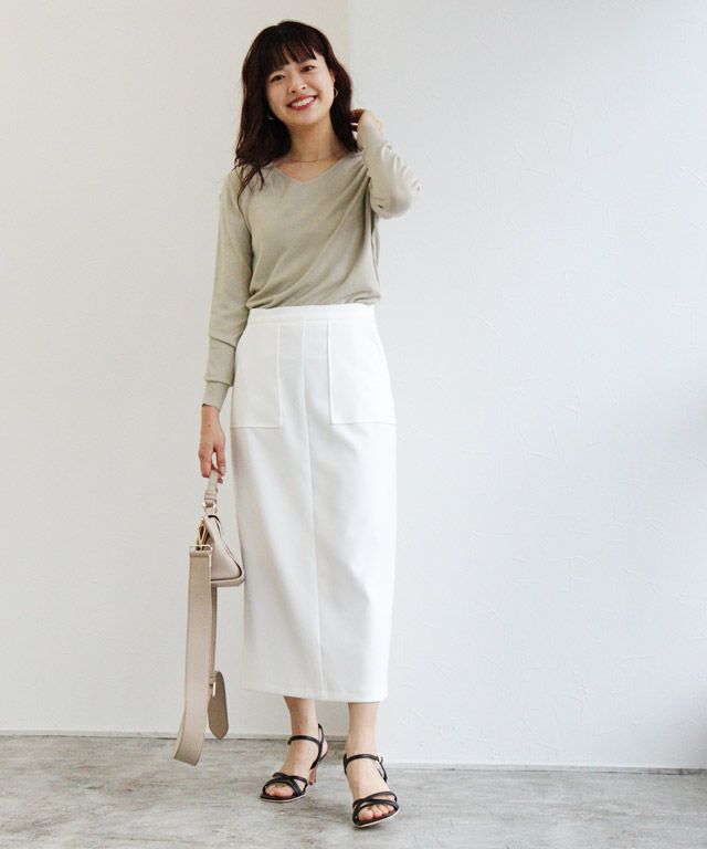 157cm / グレージュ / Vネック / M