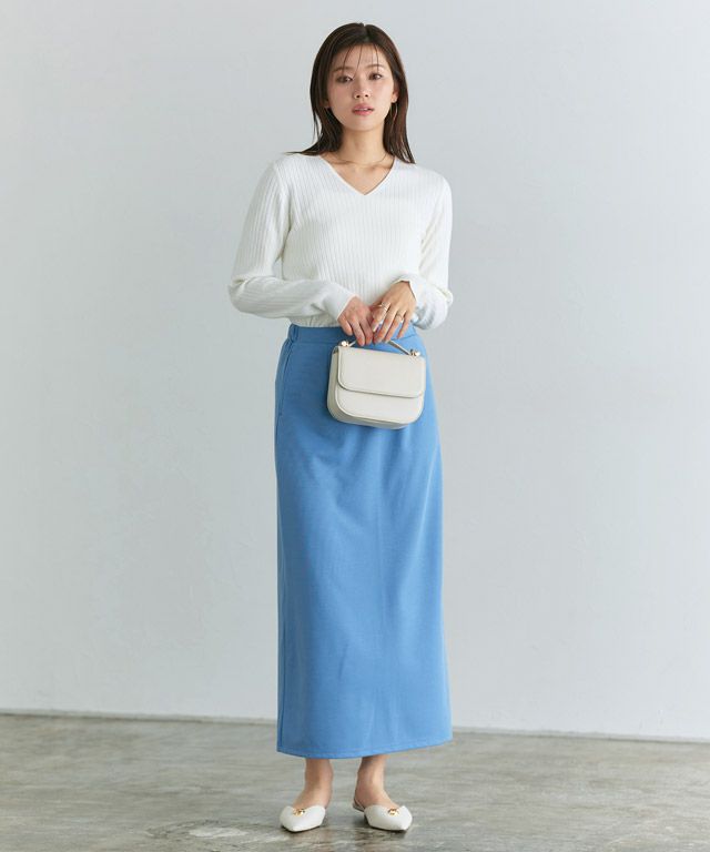 166cm / オフホワイト / Vネック / M