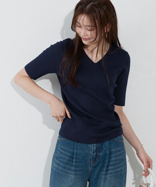166cm / ネイビー / Vネック / M