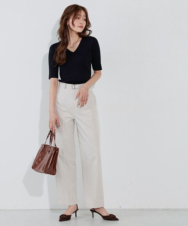 166cm / ブラック / Vネック / M