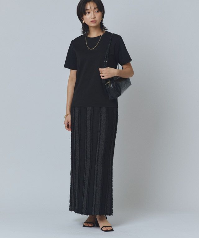 166cm / ブラック / Uネック / M