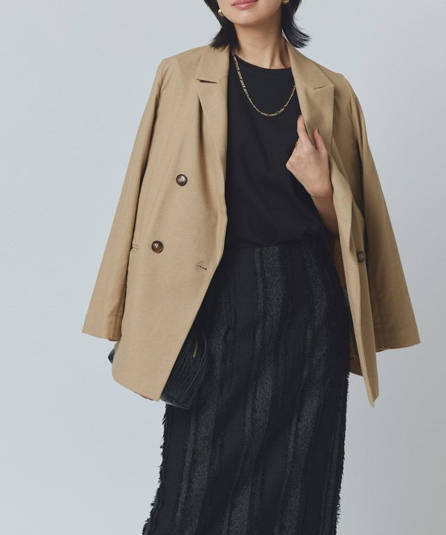 166cm / ブラック / Uネック / M