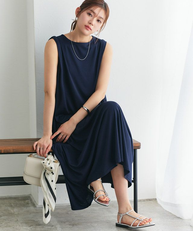 166cm / ネイビー / M