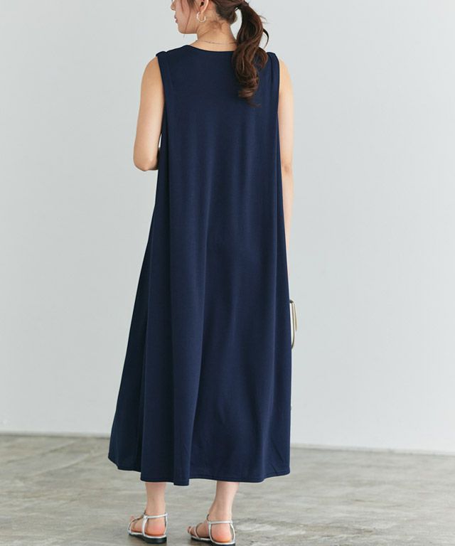 166cm / ネイビー / M