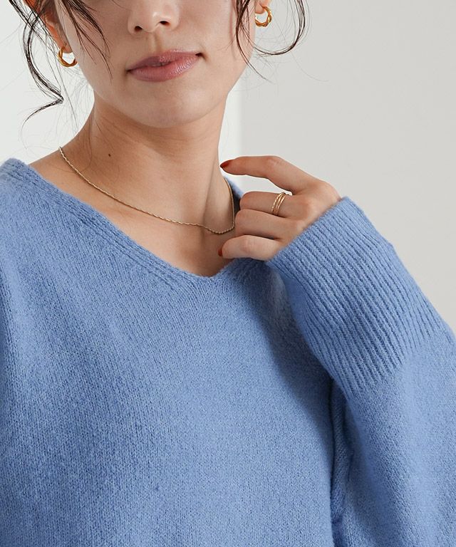 167cm / ブルー / Vネック / M