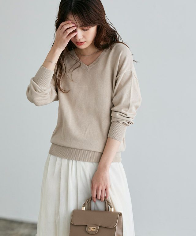 163cm / ライトベージュ / Vネック / M