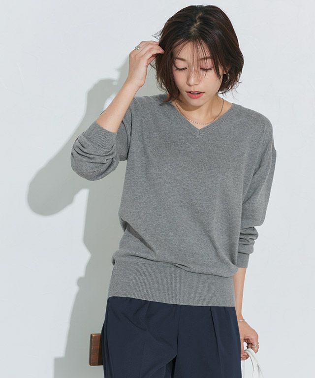 162cm / スモークピンク / Vネック / M