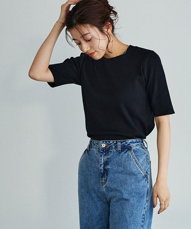 167cm / ブラック / クルーネック / M