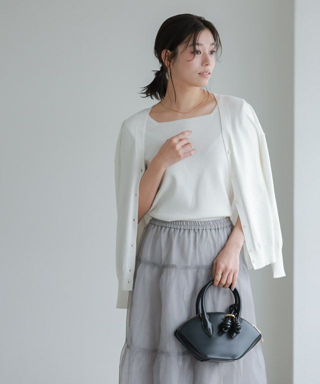 167cm / オフホワイト / スクエアネック / M