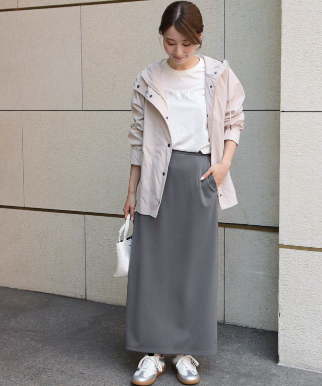 163cm / B / オフホワイト×シルバー / M