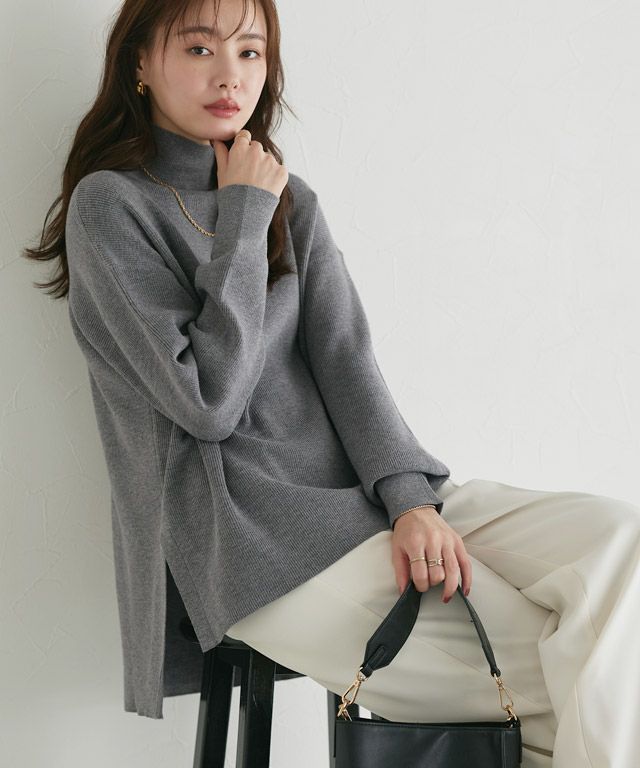 166cm / アイボリー×ブラック / ハイネック / M