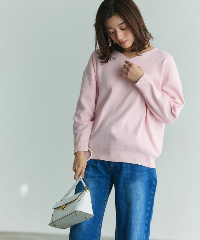 167cm / ライトピンク / Vネック / M