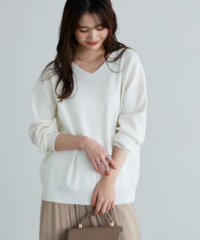 163cm / オフホワイト / Vネック / M