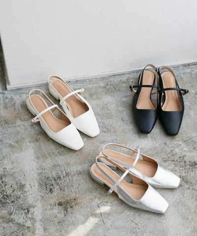 【30％OFF】スクエアトゥストラップ付きフラットシューズ