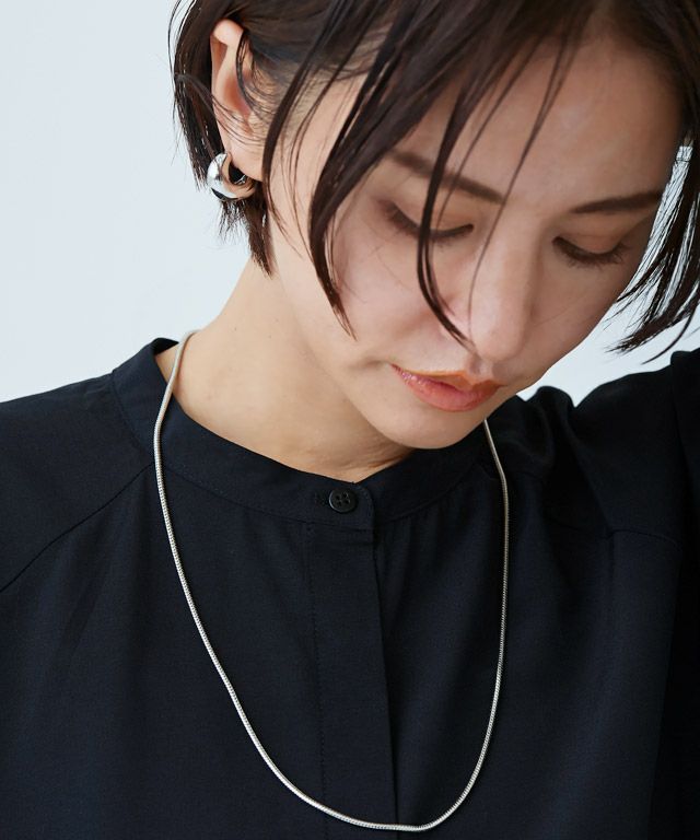 シルバー / F