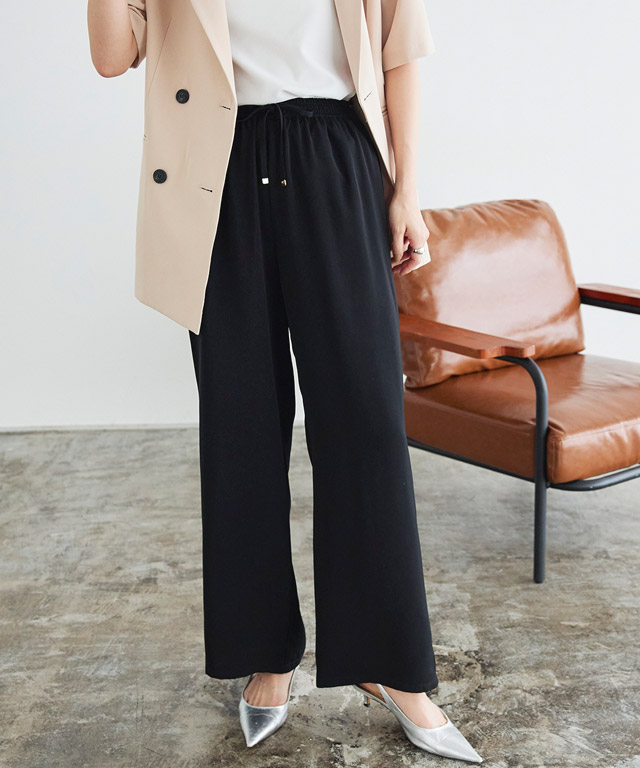 167cm / 花柄 / ブラック / M