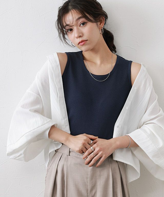 167cm / ネイビー / クルーネック / M