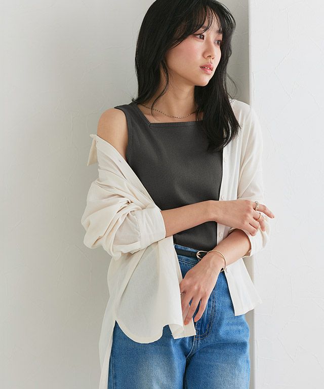 167cm / ネイビー / クルーネック / M