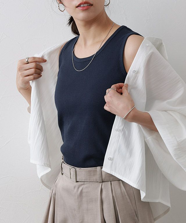 167cm / ネイビー / クルーネック / M