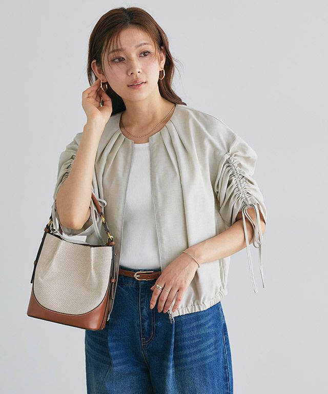 166cm / オフホワイト / クルーネック / M