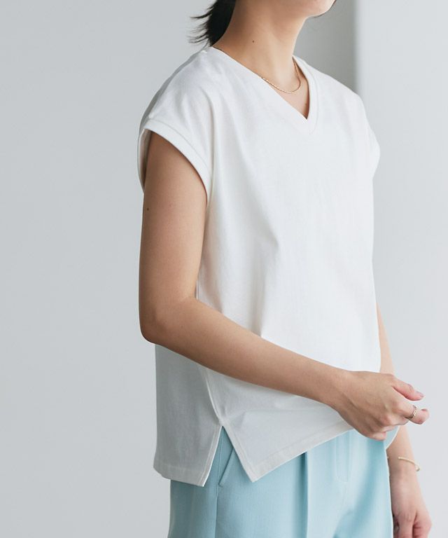 167cm / オフホワイト / Vネック / M