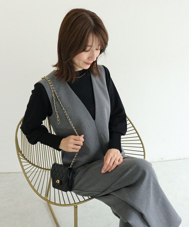163cm / ブラック / クルーネック / M