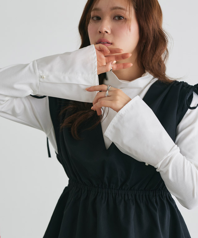 166cm / オフホワイト / クルーネック / パールカフス / M