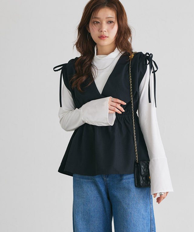 166cm / オフホワイト / タートルネック / パールカフス / M