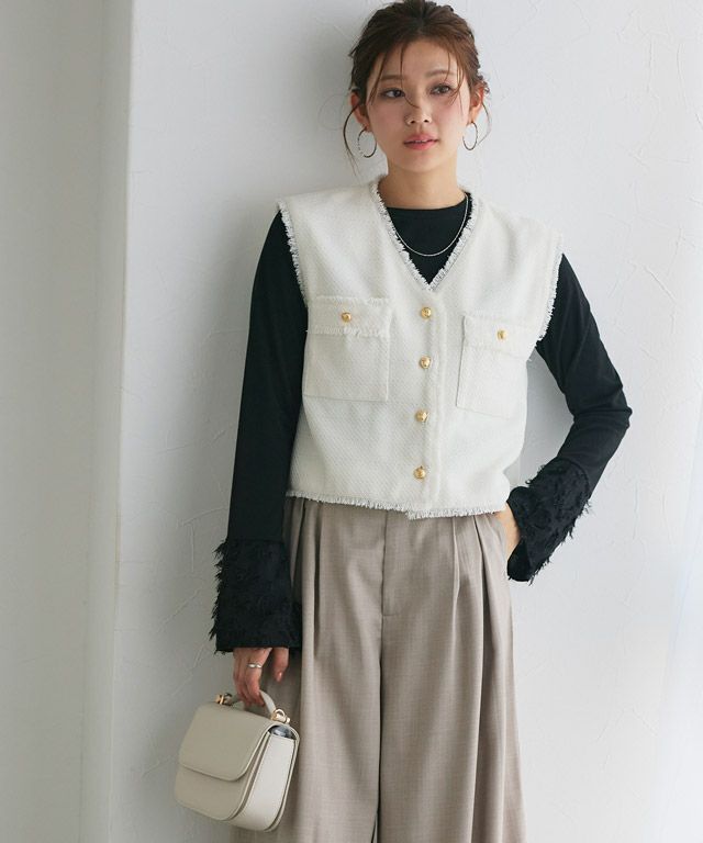 166cm / ブラック / クルーネック / フェザーカフス / M