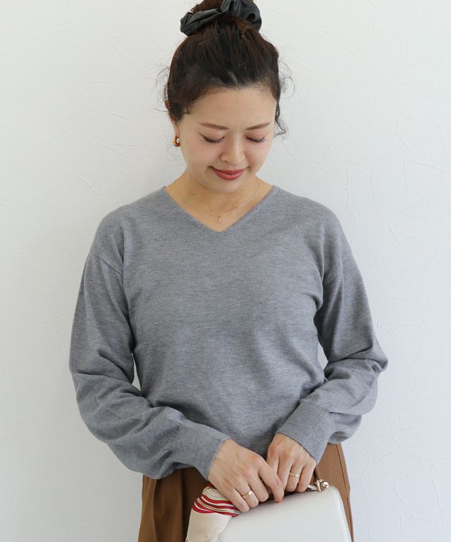 157cm / 杢グレー / Vネック / M
