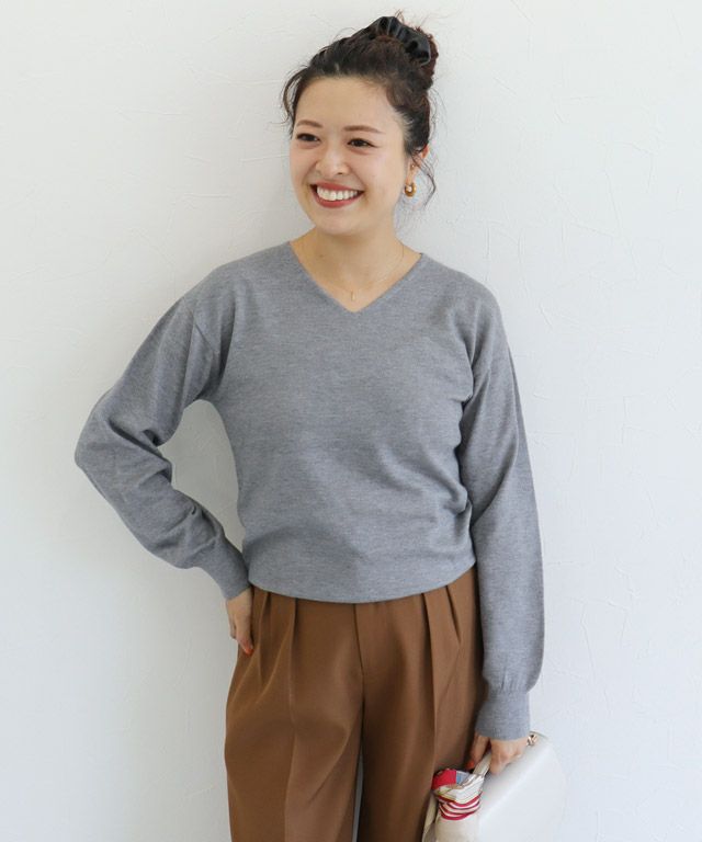 157cm / 杢グレー / Vネック / M