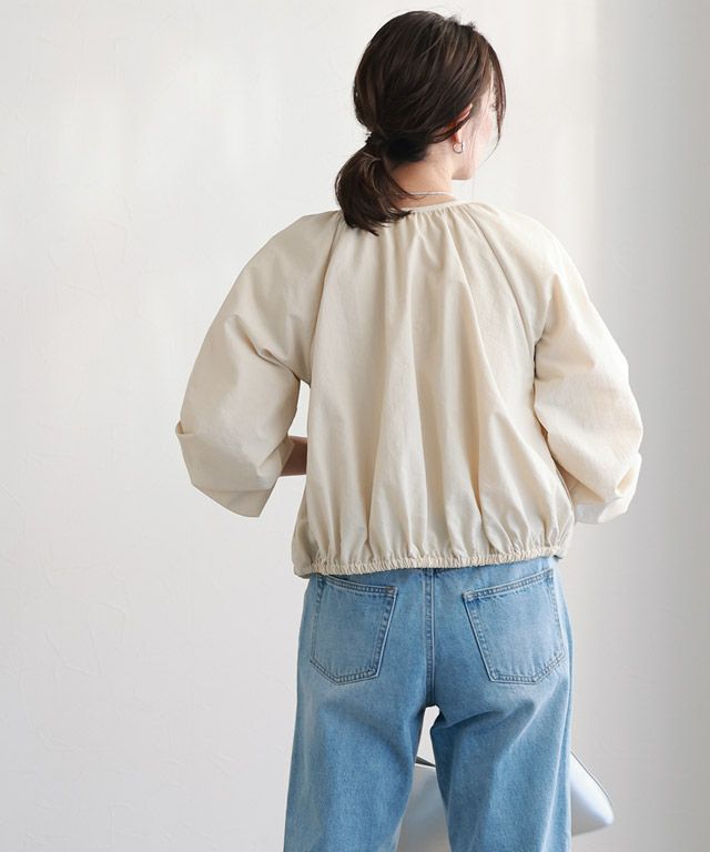 167cm / アイボリー / M