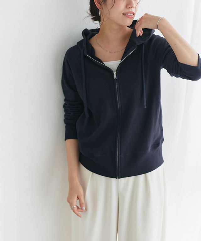 167cm / ネイビー / M