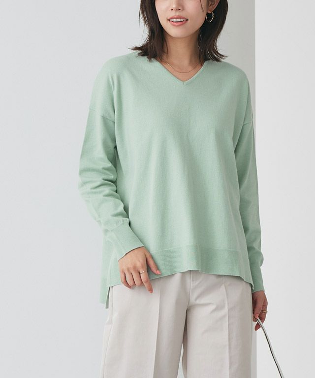 167cm / ミント / Vネック / M