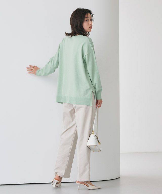 167cm / ミント / Vネック / M