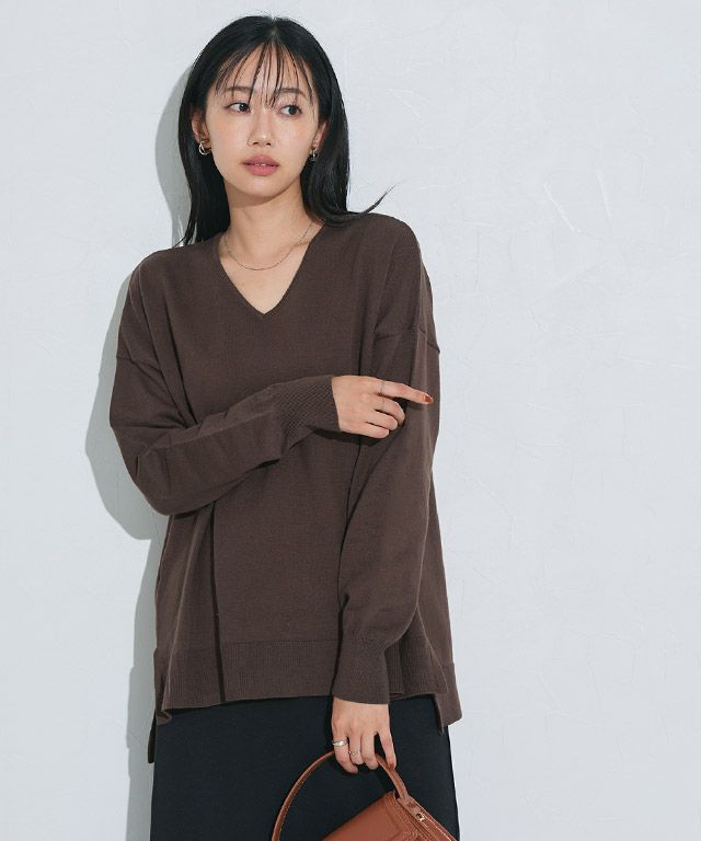 162cm / ブラウン / Vネック / M